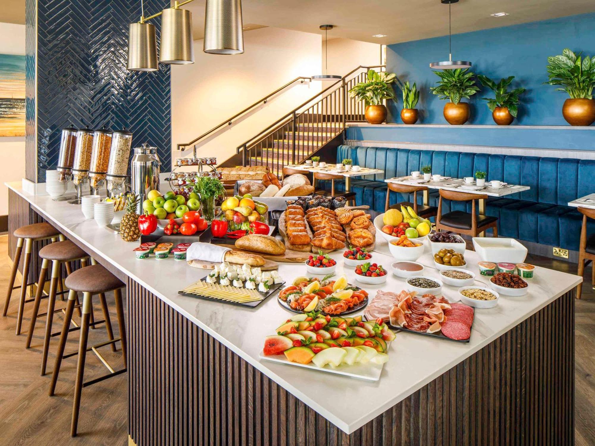 Mercure Paignton Hotel Bagian luar foto
