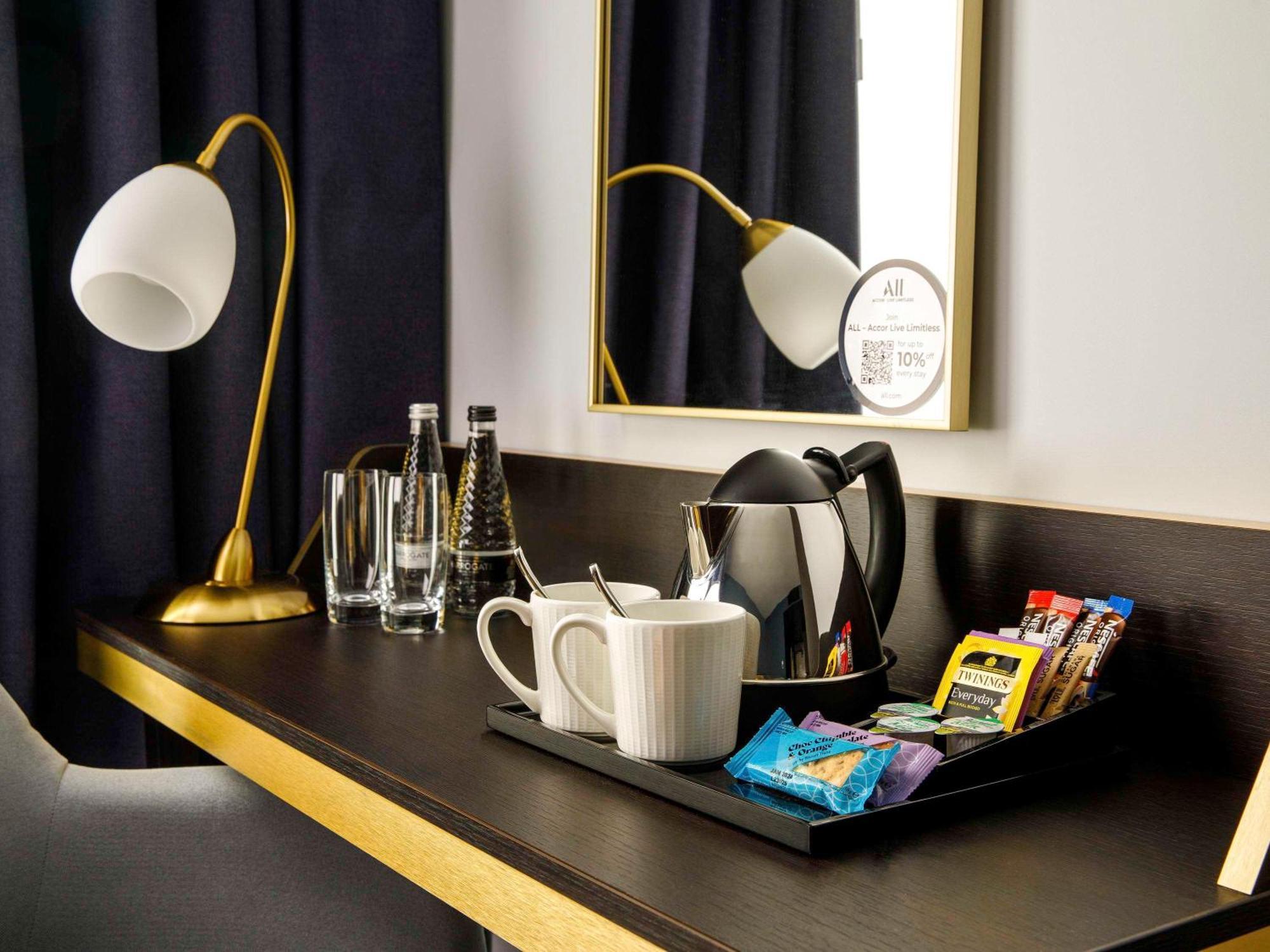 Mercure Paignton Hotel Bagian luar foto