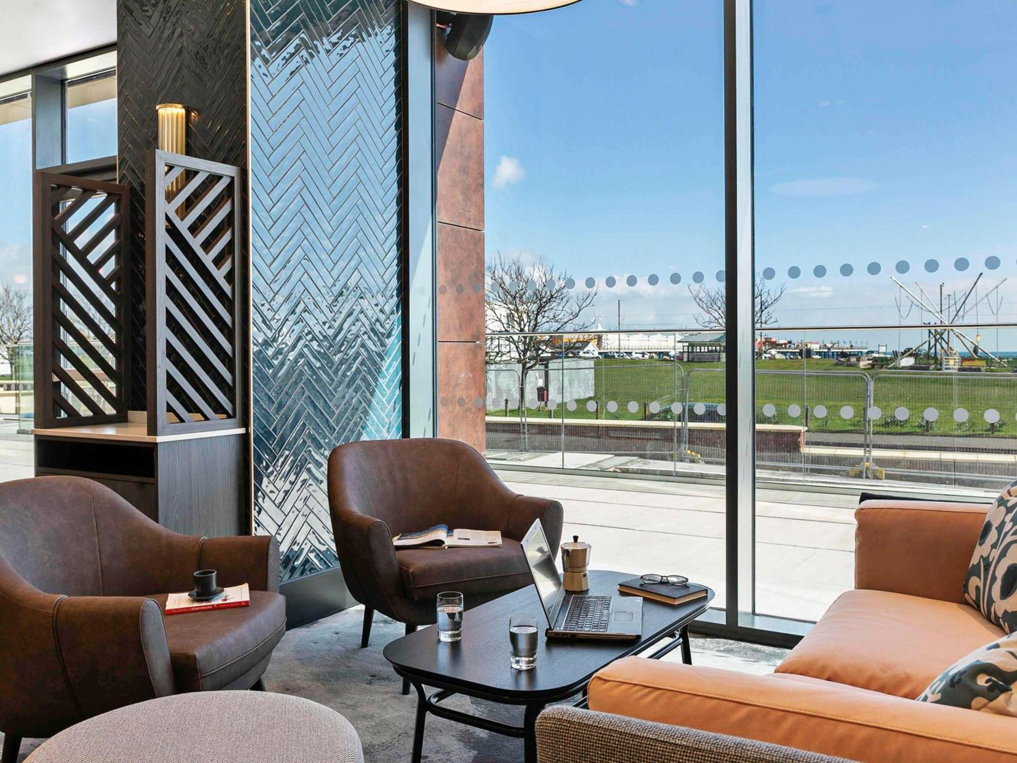 Mercure Paignton Hotel Bagian luar foto